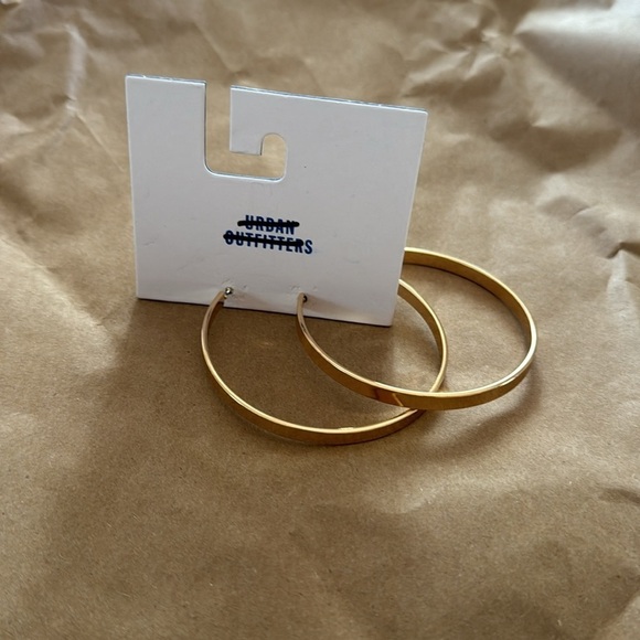 Urban Outfitters Large Hoop Stud Back Earrings - Picture 2 of 3